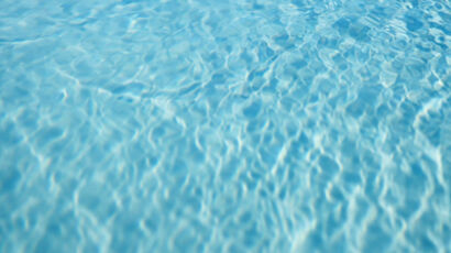 agua de piscina.